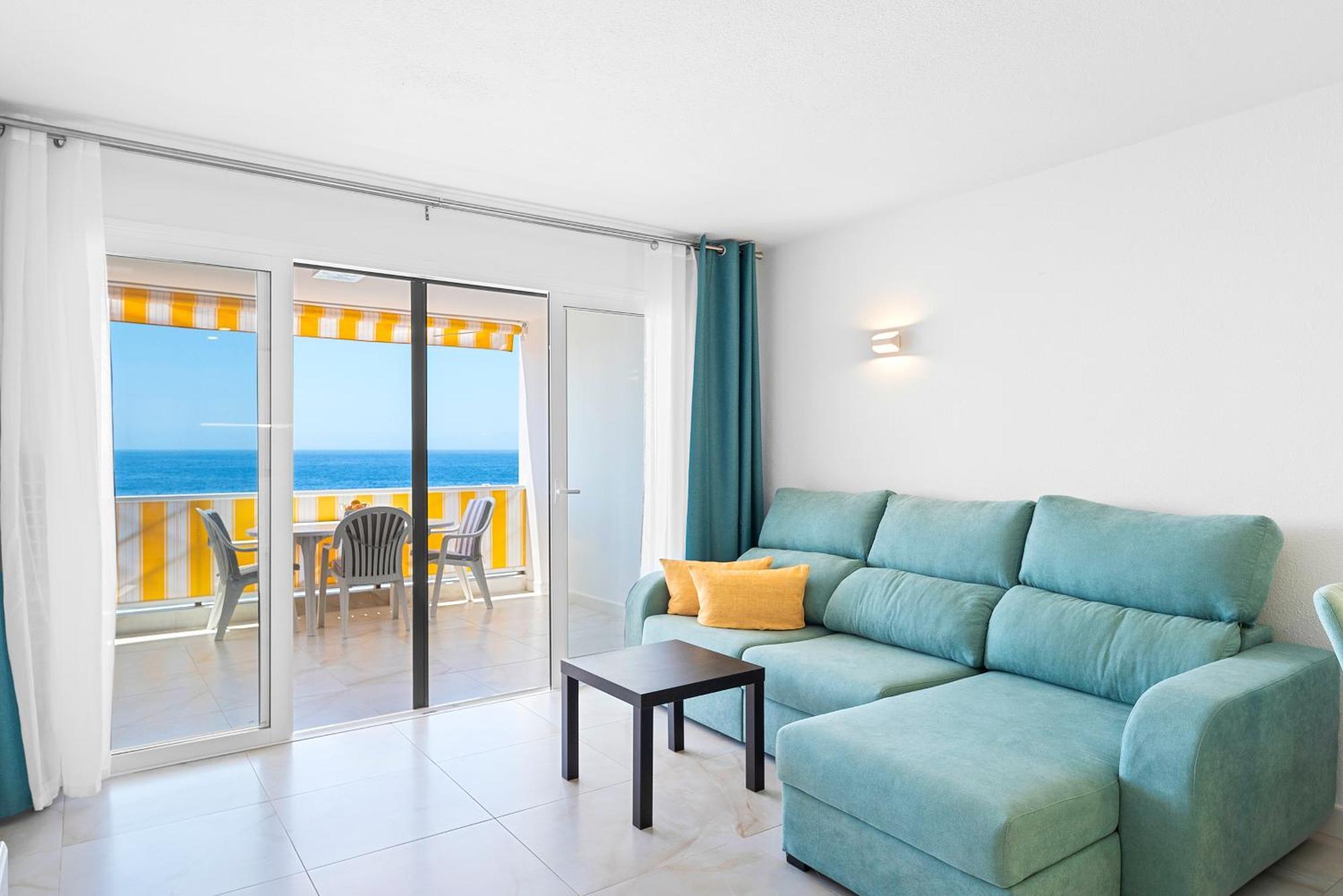 Neptuno Ocean View, Beach Line With Pool Puerto de Santiago  Kültér fotó