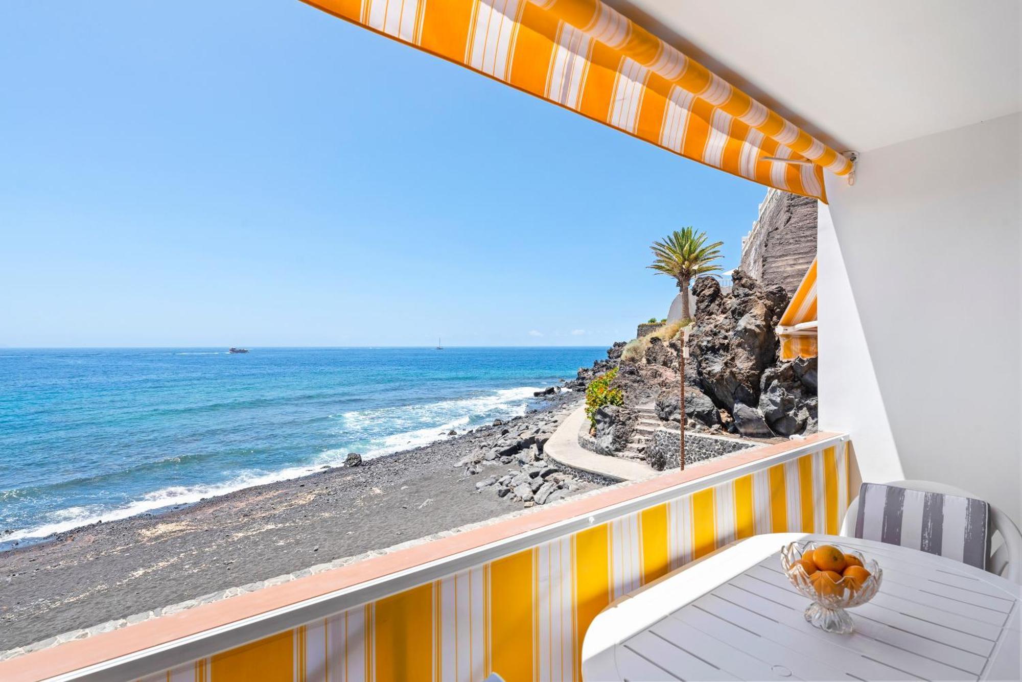 Neptuno Ocean View, Beach Line With Pool Puerto de Santiago  Kültér fotó
